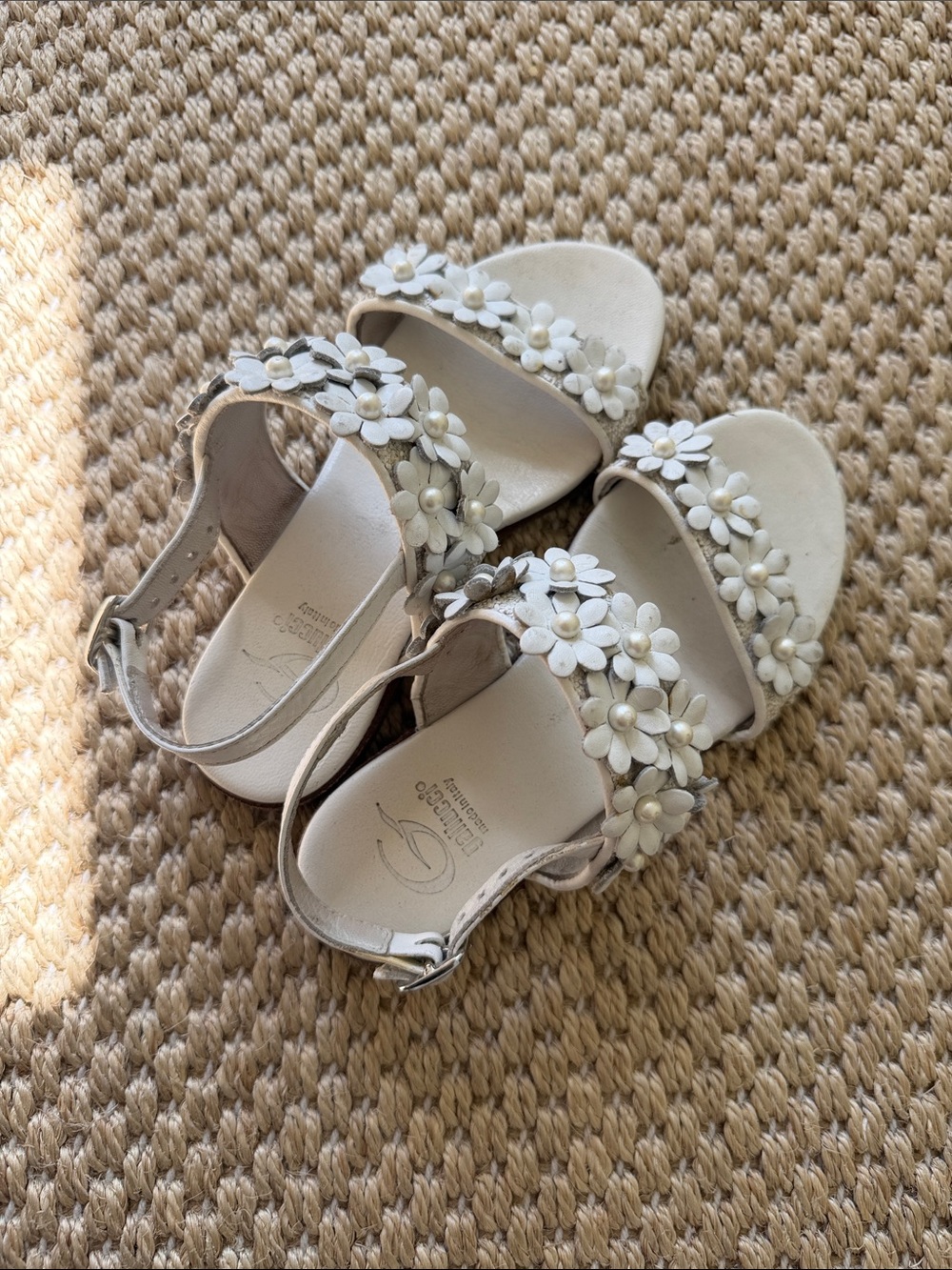 Gallucci White Floral Strap Kids Sandals size 29 - Picture 10 of 12
